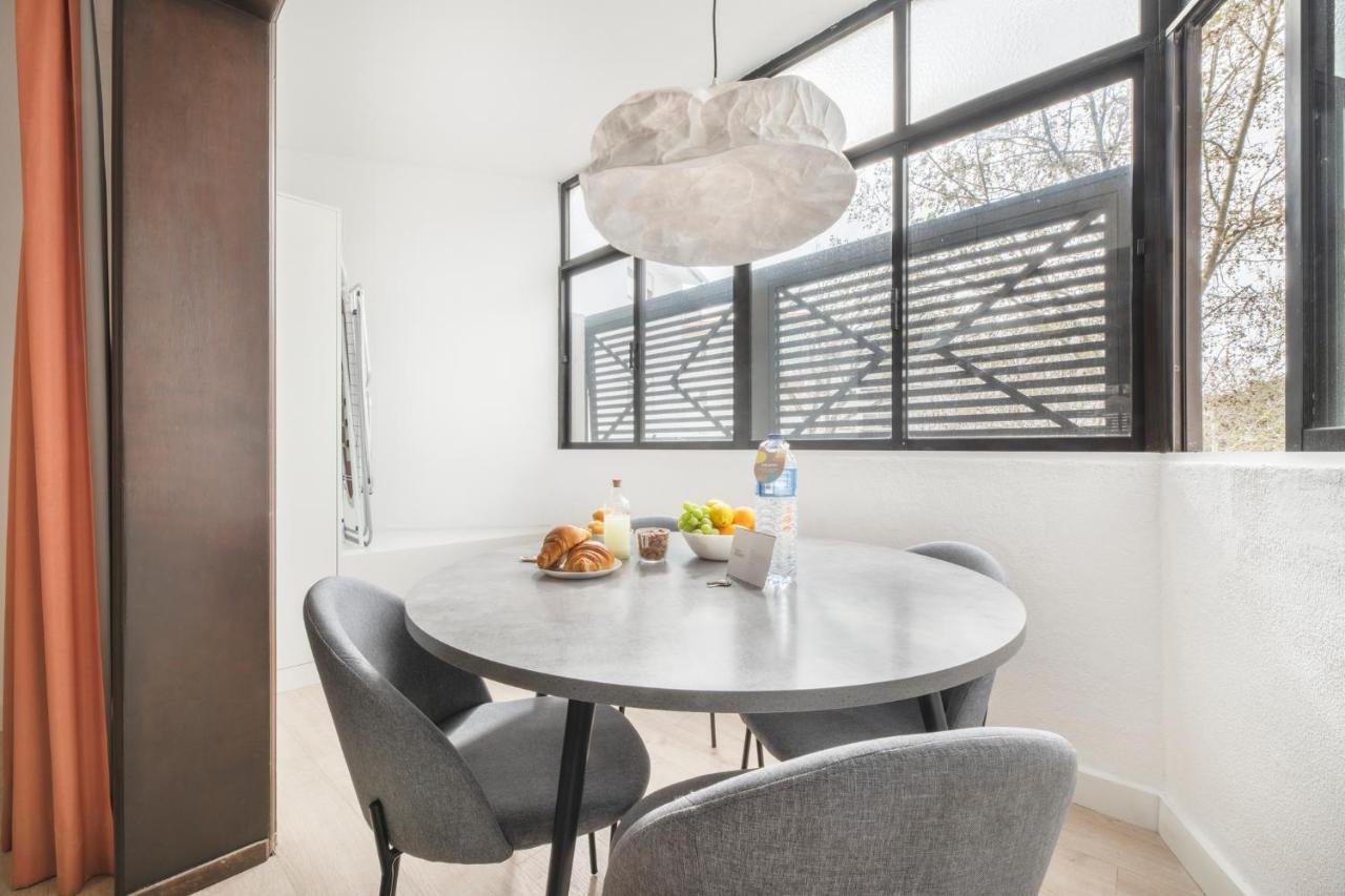 Comfy Apartment By Olala Homes كاسكايس المظهر الخارجي الصورة